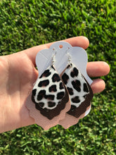 Load image into Gallery viewer, Cow-print dangle earring
